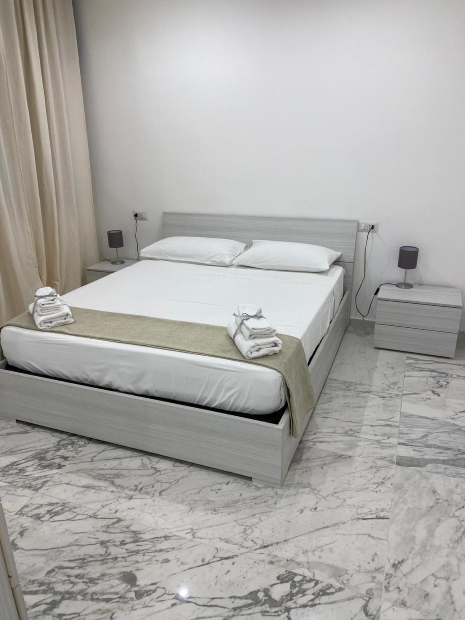 B&B De Rossi185 Бари Екстериор снимка