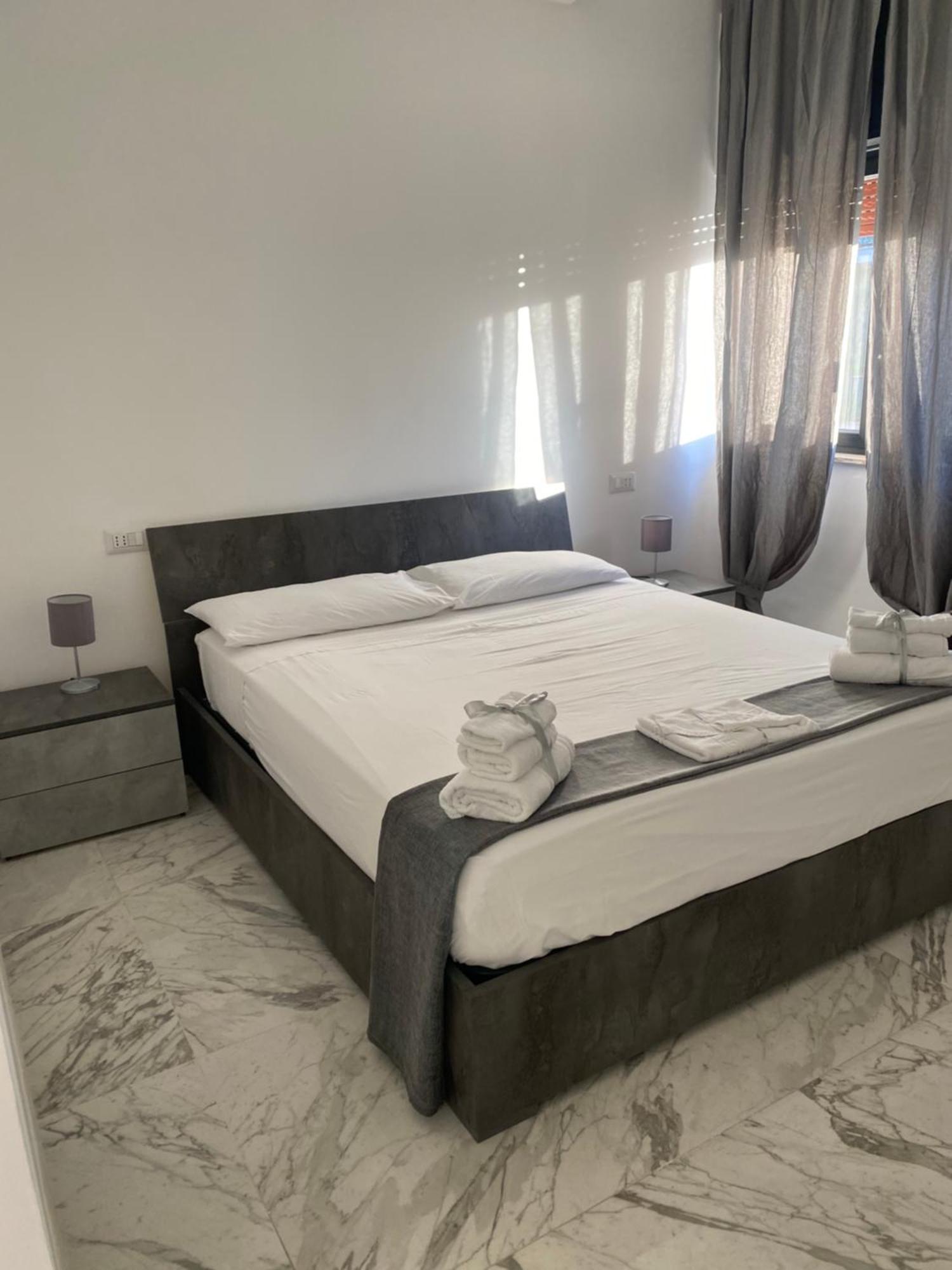 B&B De Rossi185 Бари Екстериор снимка