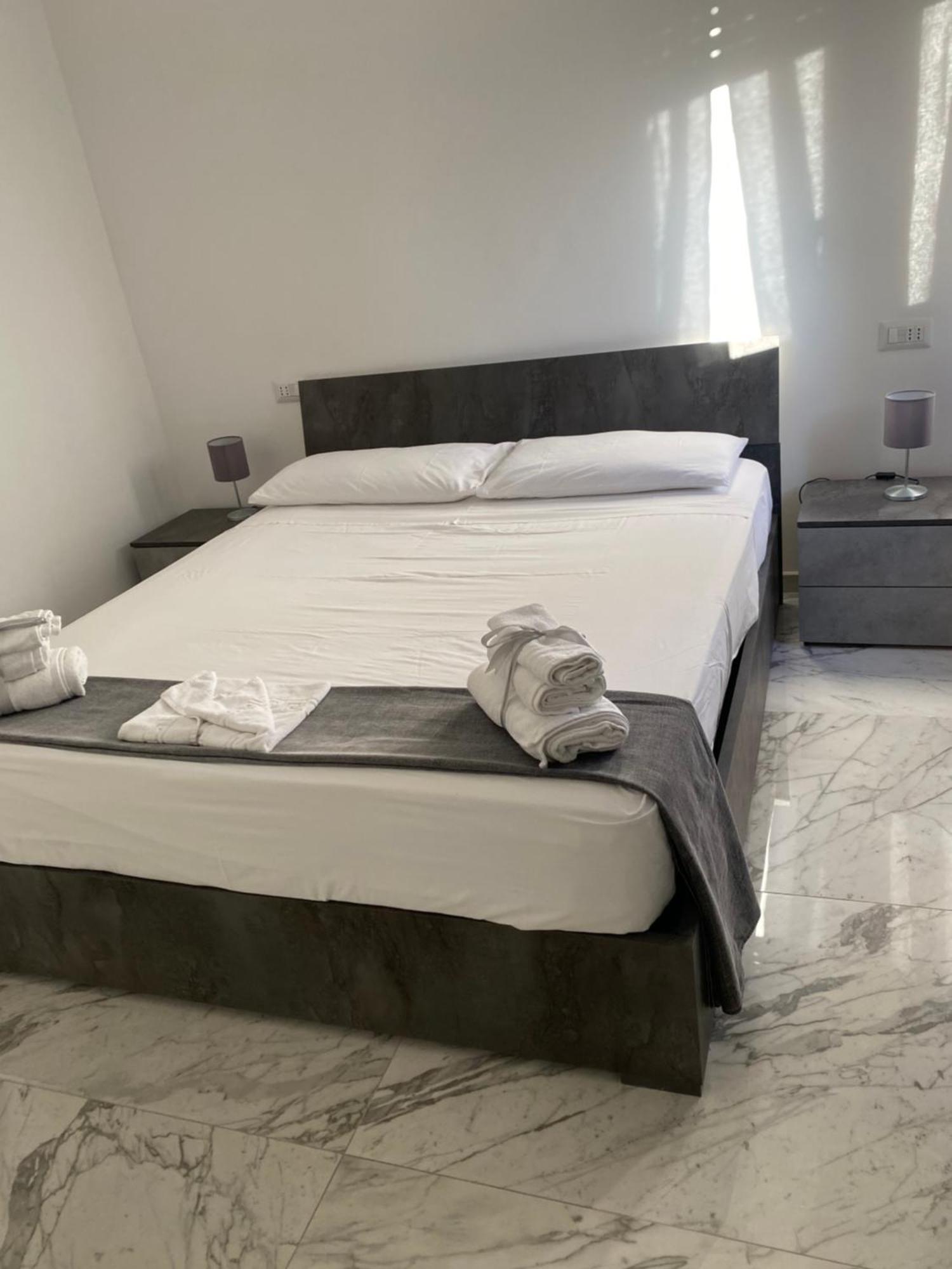 B&B De Rossi185 Бари Екстериор снимка